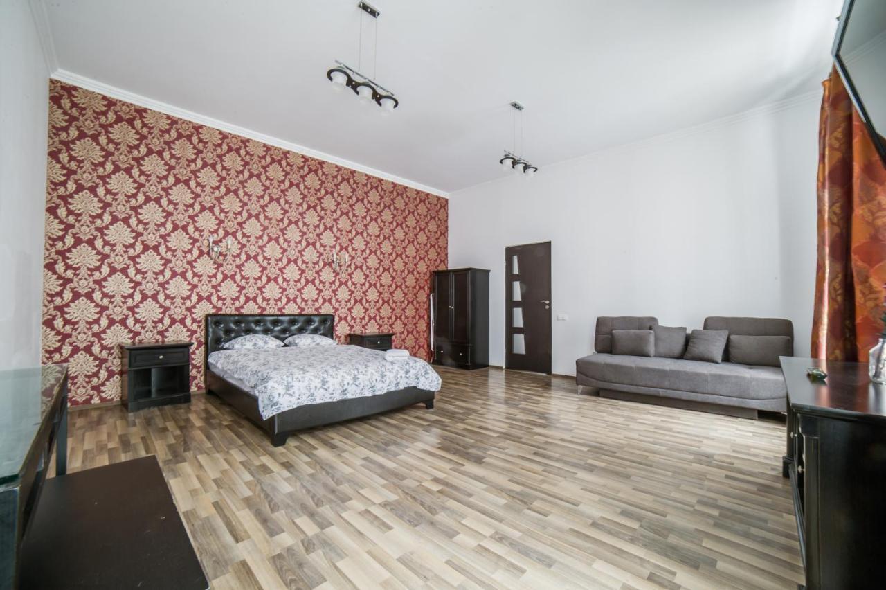 Central Studio BnB Braşov Exterior foto